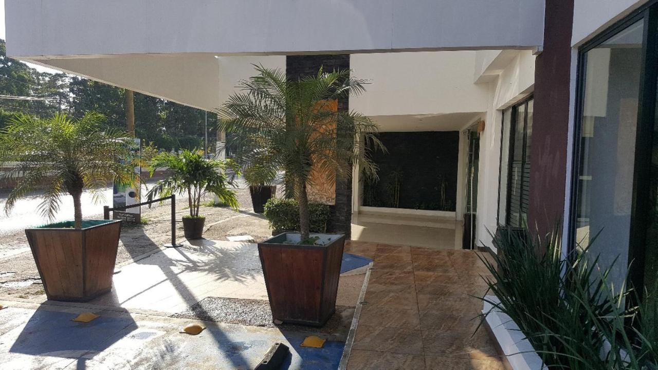 Hotel Quinta Exxpres 팔렝케 외부 사진